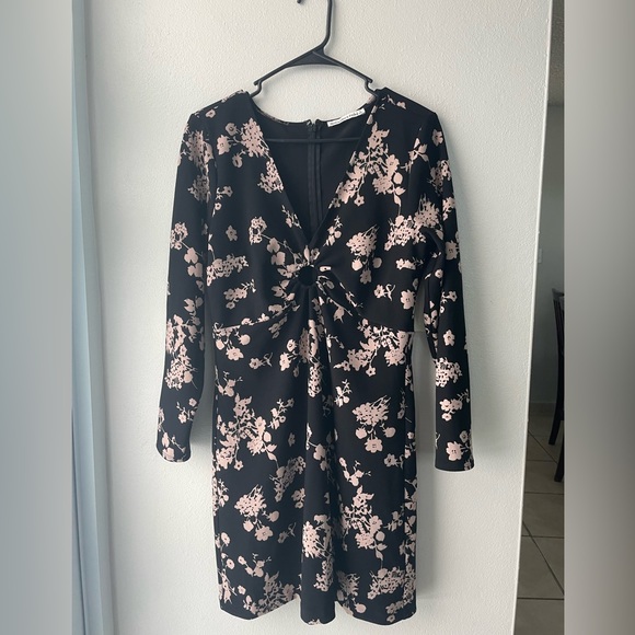 Abercrombie & Fitch Dresses & Skirts - Long Sleeve Floral Dress - Abercrombie & Fitch - Size Large